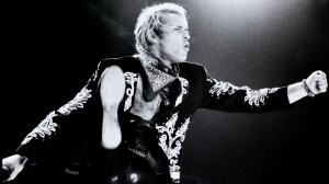 3 Classic Rock Albums From 1991 That Suddenly Sounded Old Overnight