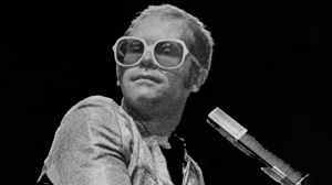 3 Soft Rock Songs From 1975 That Had Baby Boomers Crying by the Radio