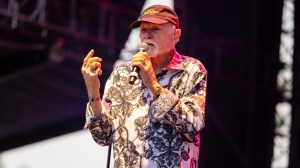 Beach Boys Legend, 85, Returns to Stage Despite Health Struggles: “He Would Not Miss Tonight”