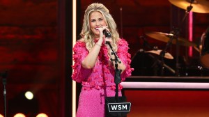 Months After Completing Breast Cancer Treatment, Country Singer Makes Emotional Grand Ole Opry Debut on Opry Goes Pink Night
