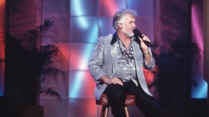 Remember When Kenny Rogers and Ronnie Milsap Covered a Barbra Streisand and Kim Carnes Duet in 1987?