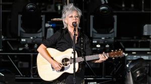 Born 58 Years Ago Today in Virginia, the Grammy Winner Who Got Her Start With George Jones Before Playing Johnny Cashโs Mother in โWalk the Lineโ